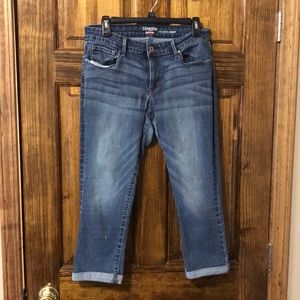 Modern crop jeans